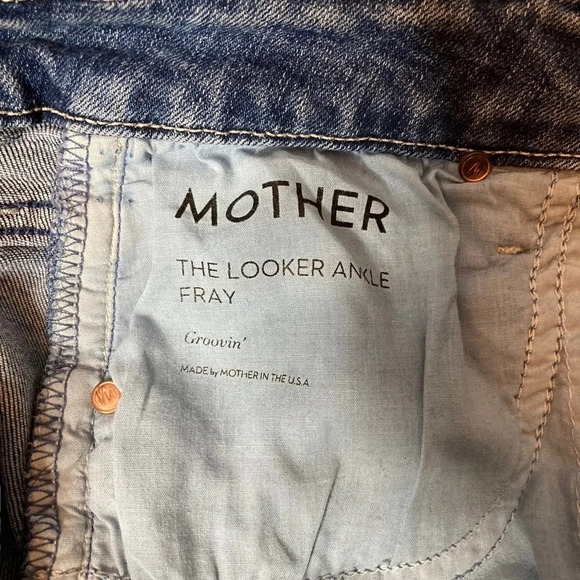 Mother "The Looker Ankle Fray" Jean. Sz: 25 - Picture 10 of 13